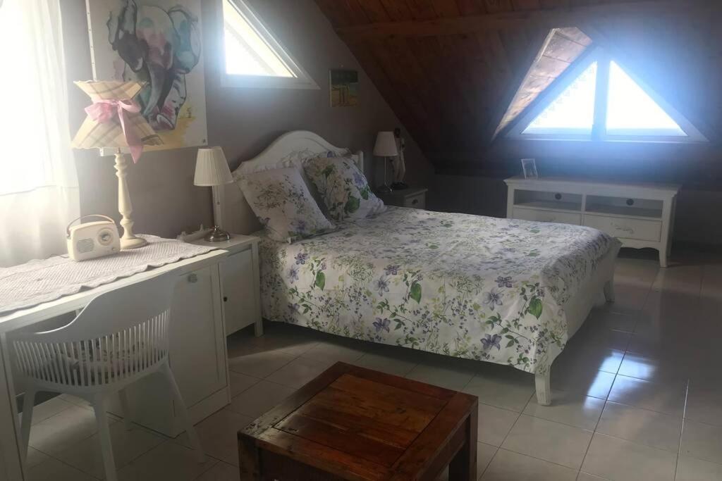 St Leu -Villa D'Artiste, Superbe Vue Mer, Piscine Chauffee Saint-Leu Kültér fotó